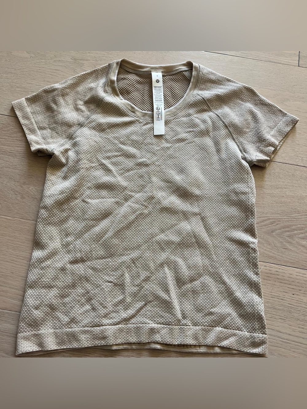 Lululemon Swiftly Tech Textured Knit Short Sleeve Waist Length